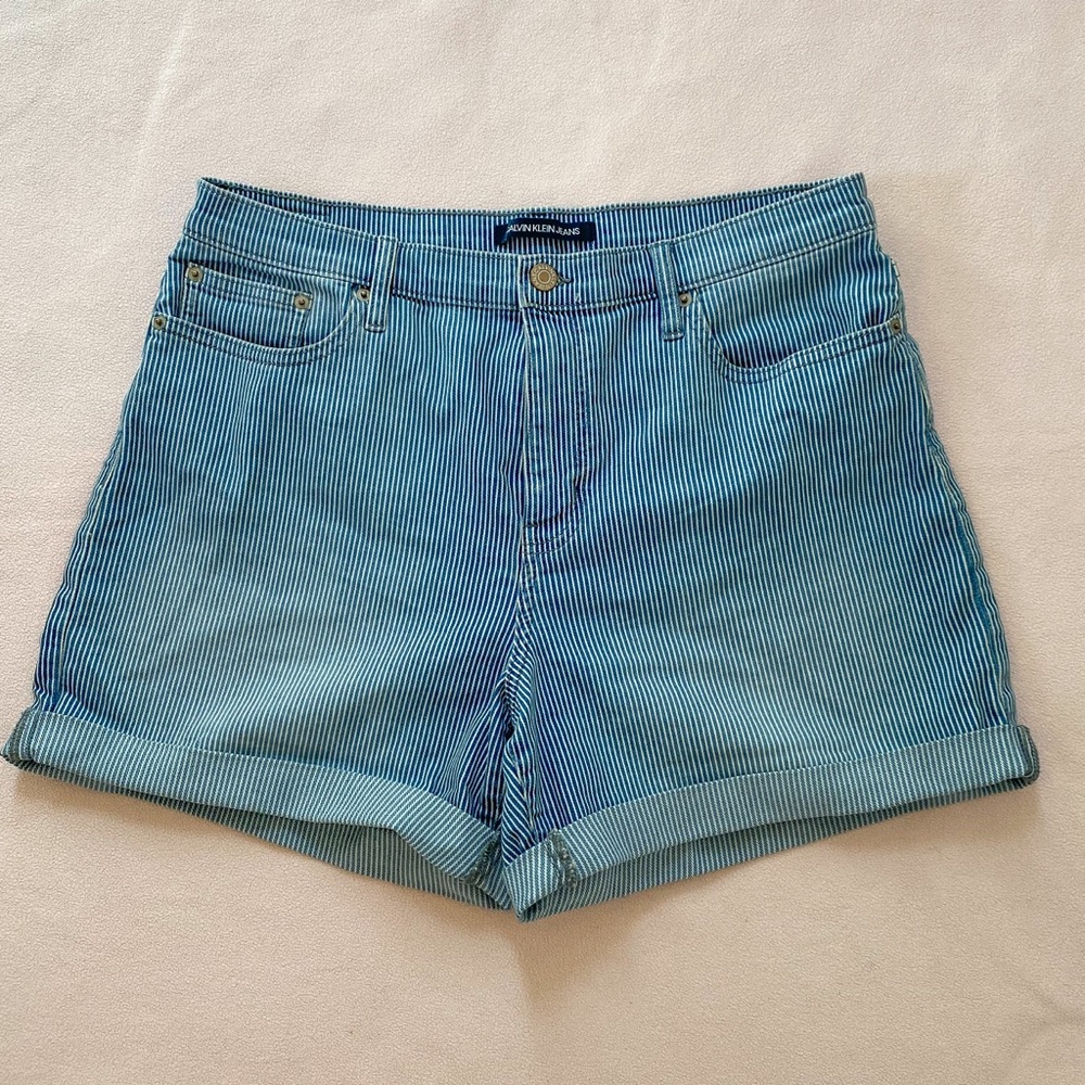 Calvin Klein Shorts High Rise Cuff Hem Stripe sz12